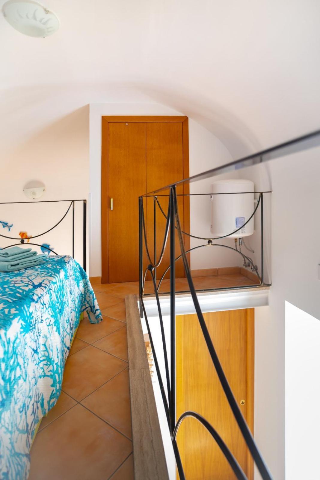 Casa Vacanze "Il Baffo E Il Mare" Четара Екстериор снимка